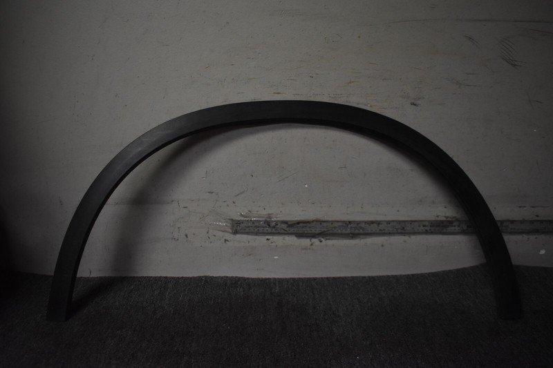 2016-2020 MERCEDES BENZ GLC300 4MATIC FENDER FLARE LEFT SIDE FACTORY OEM