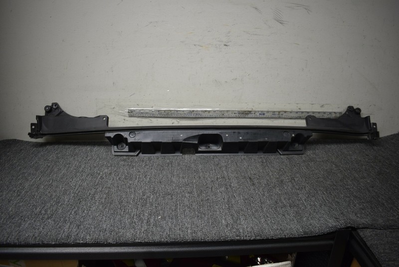 2013-2017 LAND ROVER L405 REAR BUMPER BRACKET FACTORY OEM