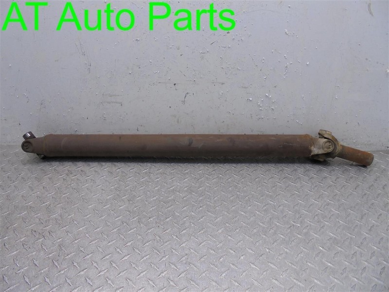 1999-2004 JEEP GRAND CHEROKEE 4.7L 4x4 REAR DRIVE SHAFT OEM 52099487AD