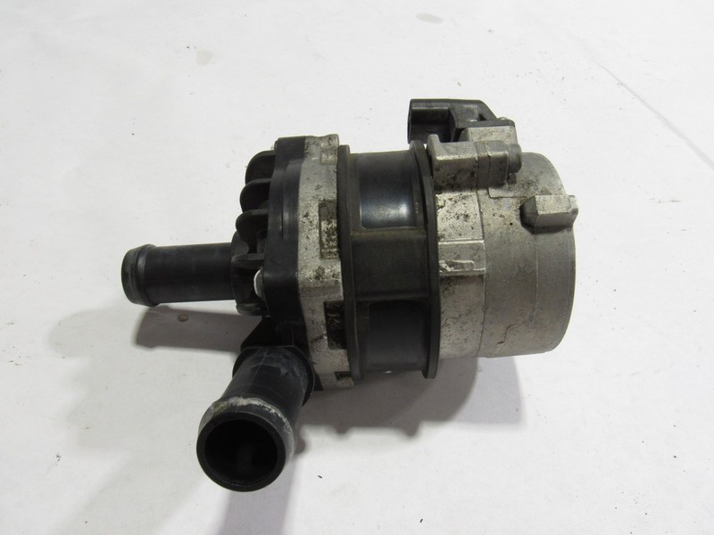 11 12 Fisker Karma 2012 Auxiliary Coolant Water Pump @2