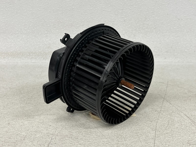 ⭐2018-2024 BUICK ENCLAVE HVAC A/C HEATER BLOWER MOTOR FAN SHROUD OEM LOT2578