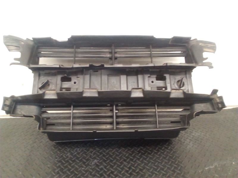 13-16 Ford Escape 1.6L & 2.5L Active Air Shutter Assembly OEM CJ5Z-8475-C
