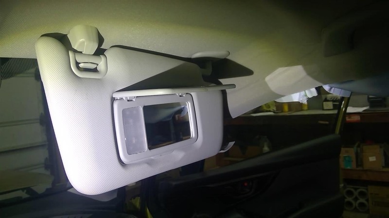 Passenger Right Sun Visor With Illumination Fits 18-23 XV CROSSTREK 1790774