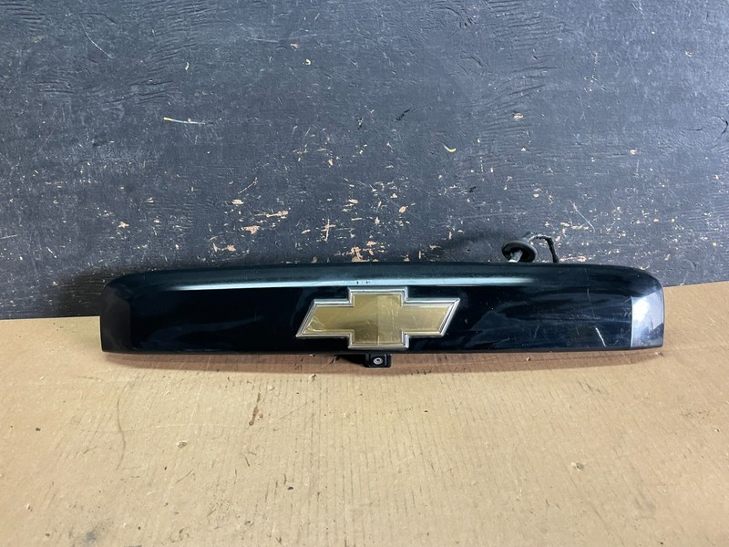 2007 to 2014 Suburban Tahoe Yukon License Plate Cover Trim W/ Camera z8250 DG