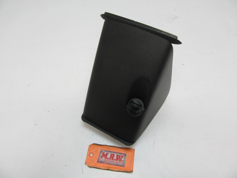 REAR CONSOLE COVER POWER OUTLET PORT WIRE PLUG CHARGER PORT for SCION XB 08-15