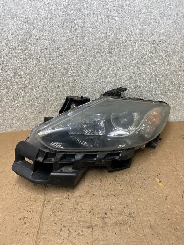 2013 - 2015 Mazda Cx9 Cx-9 Left Driver LH Halogen Headlight Oem AA4932