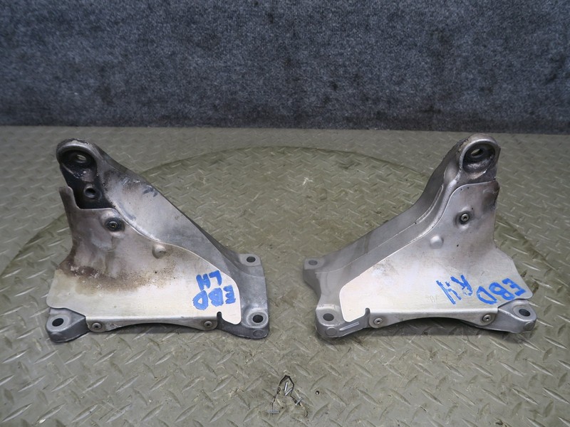 2008-2013 BMW E90 E92 E93 M3 S65 ENGINE MOTOR MOUNT BRACKET LEFT RIGHT SIDE SET