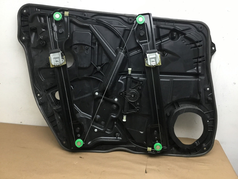 Mercedes GL550 X166 2015 Front Right Pass Door Window Regulator Motor 13-16 |:M