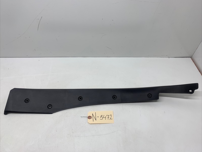 2016-2020 TESLA MODEL X PINCH SENSOR TRIM LEFT FRONT OEM 1042410-00-D 5472 U8