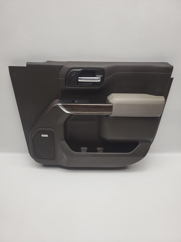 19-22 Chevrolet Silverado 1500 Crew Right Front Door Trim Panel OEM 84982418
