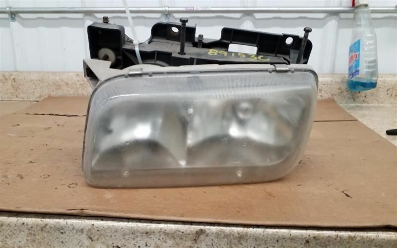 Driver Left Headlight Fits 99-00 ESCALADE 217414