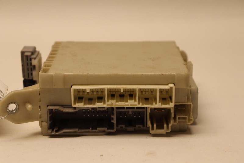 2013-2017 LEXUS LS460 LEFT DRIVER DASH CABIN POWER JUNCTION FUSE BOX MODULE OEM