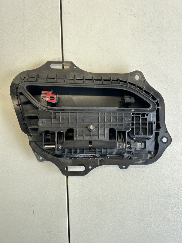 ✅2016-2020 TESLA MODEL S DOOR HANDLE RIGHT REAR 1133398-00-A OEM