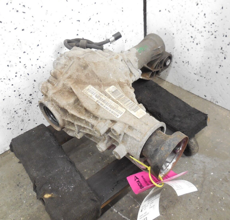 2013-2016 Mercedes-Benz GL450 Front Differential Carrier OEM