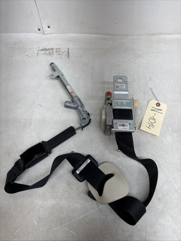 ⚡️16-20 TESLA MODEL S SEATBELT 1ST ROW LEFT FRONT 1019468-02-C 1014 B120
