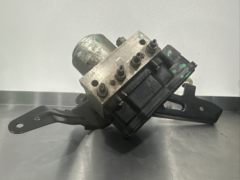 TA0A7 2011 2012 HONDA ACCORD 2.4L ABS UNIT OEM 1C11E-0396 AT Abs Pump
