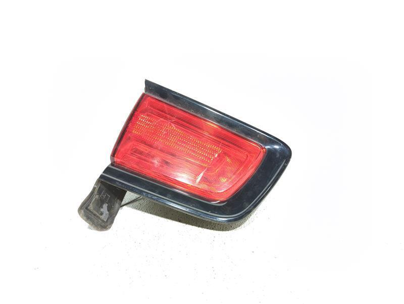 2013 Dodge Charger LH Tail Light Assembly Red 613671 Used 118K Miles