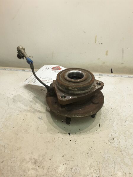HUB FRONT FITS 12-15 CAPTIVA SPORT 166170