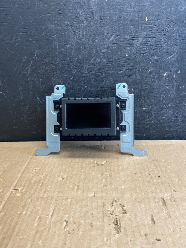 2013 to 2016 Ford Taurus 4.2" Radio Navigation Screen Module AD2257 DG