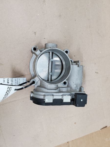 Throttle Body Throttle Valve Assembly 3.8L Fits 08-11 WRANGLER 281321
