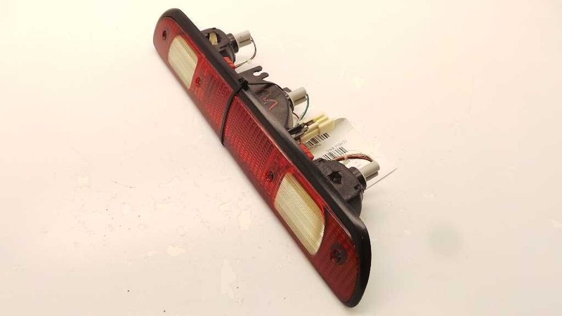 00 01 02 03 04 05 06 Toyota Tundra High Mounted Stop Lamp OEM