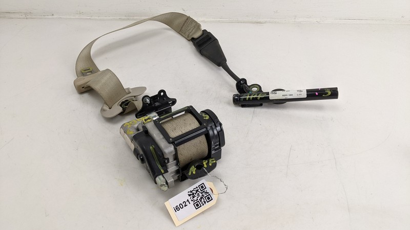 Right Passenger Front Seat Belt FA1B-R612D64 2017 Lincoln MKX 2016 2018