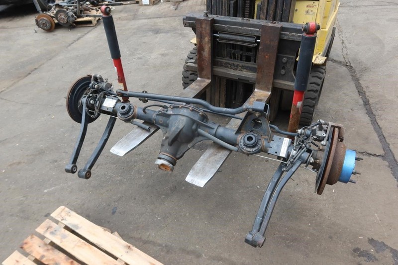 2018-2023 Jeep Wrangler JL Rubicon OEM 220mm 4.10 Ratio Rear Axle 68294263