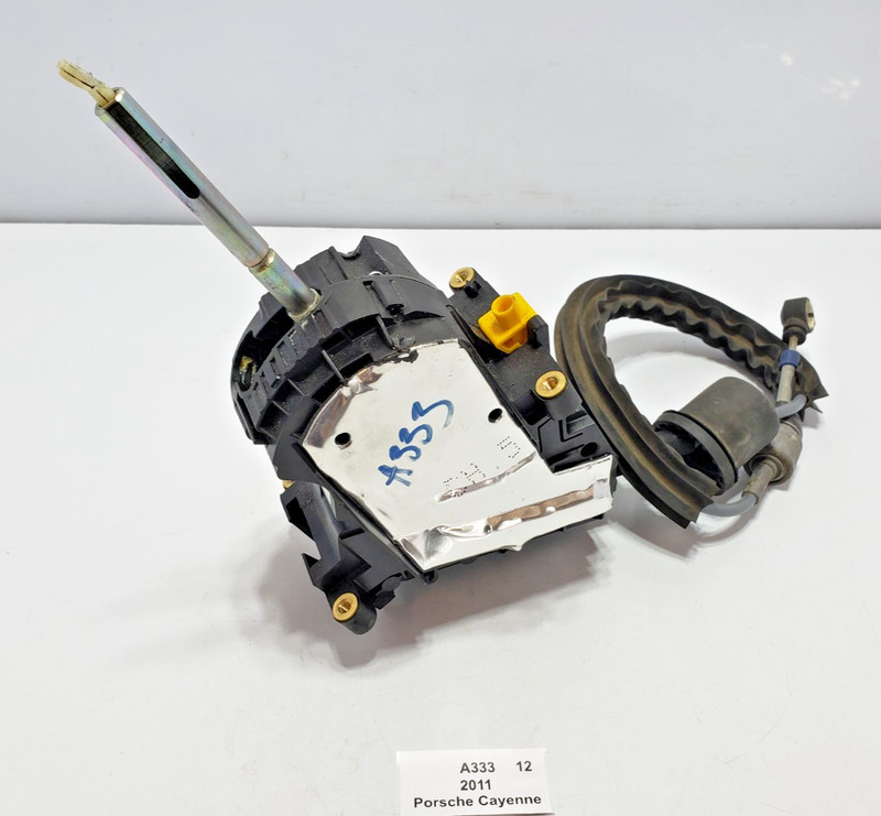 ✅ 11-18 OEM Porsche Cayenne 958 Automatic Transmission Shifter Gear Selector