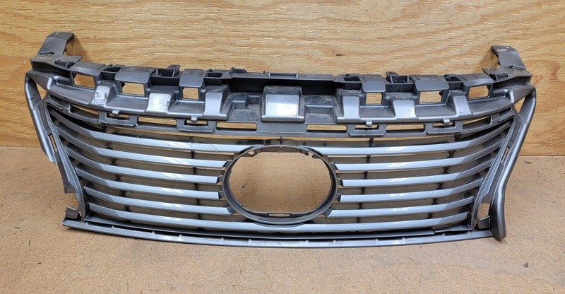 2013-2015 LEXUS ES350 ES300H Front Bumper Upper Radiator Grille 53111-33440 OEM