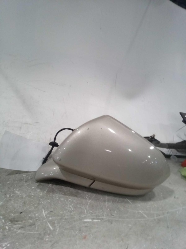 2017 Lincoln MKC Left Door Mirror Assembly White Minor Scratches 677701