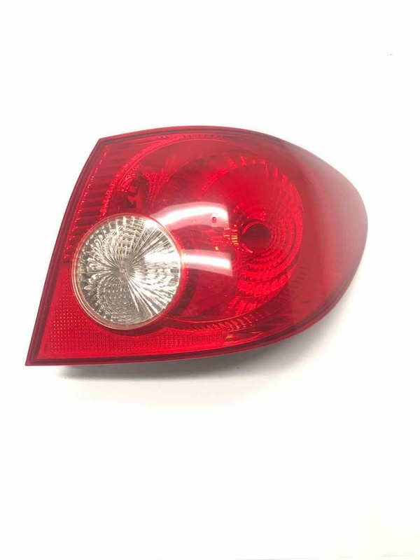 2006 Corolla Tail Lamp RH Passenger Oem# 8155002290 Lite Scratches