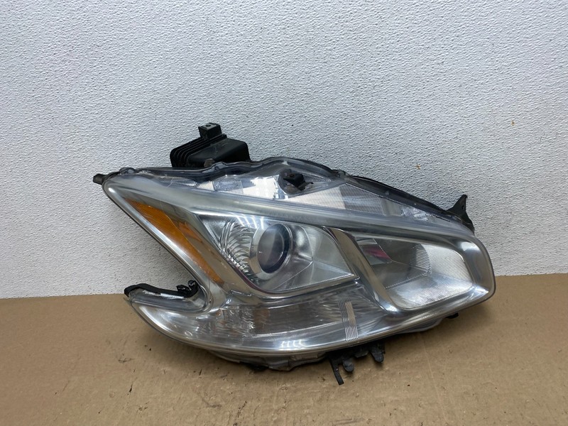 Halogen 2009-2014 Nissan Maxima Right Passenger Headlight AE6502 DW