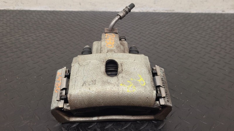 06-24 Dodge Ram 1500 Rear Right Passenger Brake Caliper OEM 5179880AE