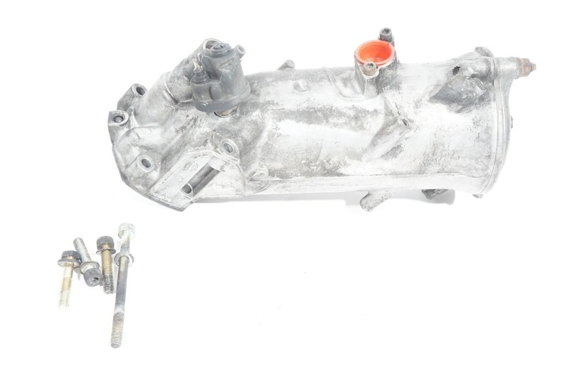 86 87 88 89 MERCEDES-BENZ 300D W124 OIL FILTER HOUSING 6031840202 OEM