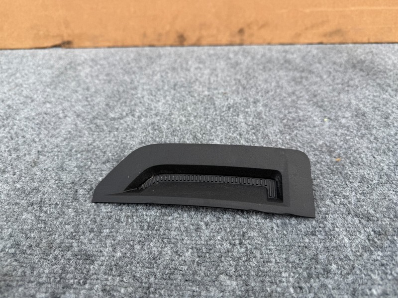 FORD BRONCO SPORT 2021-2025 OEM FRONT LEFT DRIVER FENDER TRIM MOLDING COVER