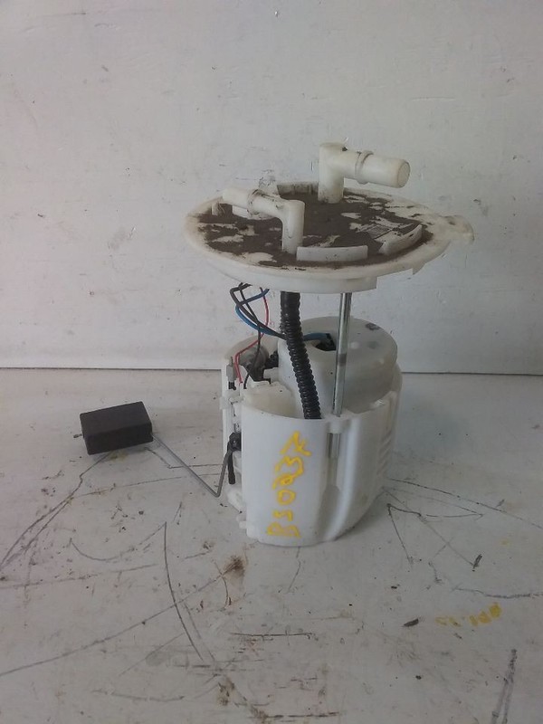 Fuel Pump Assembly AWD Fits 11-15 MKX 3525099