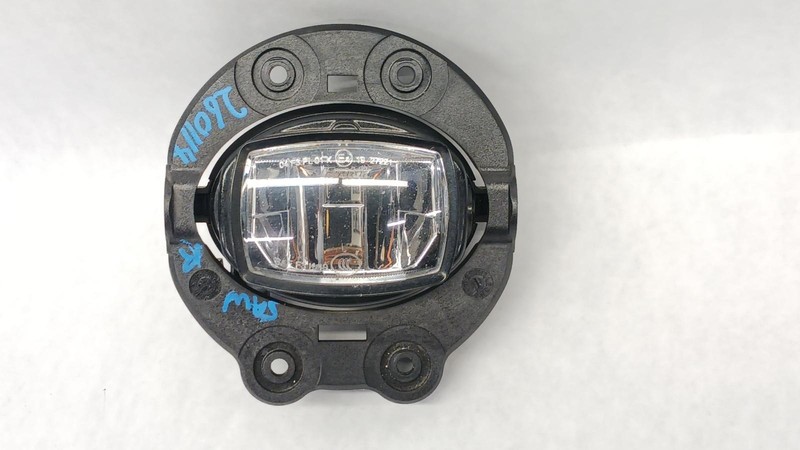 19-'23 JEEP CHEROKEE Right passenger fog light LED OEM Grade B