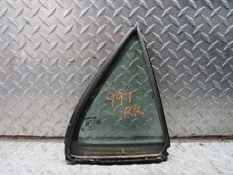 98 - 02 HONDA ACCORD RIGHT PASSENGER REAR DOOR VENT WINDOW GLASS SDN