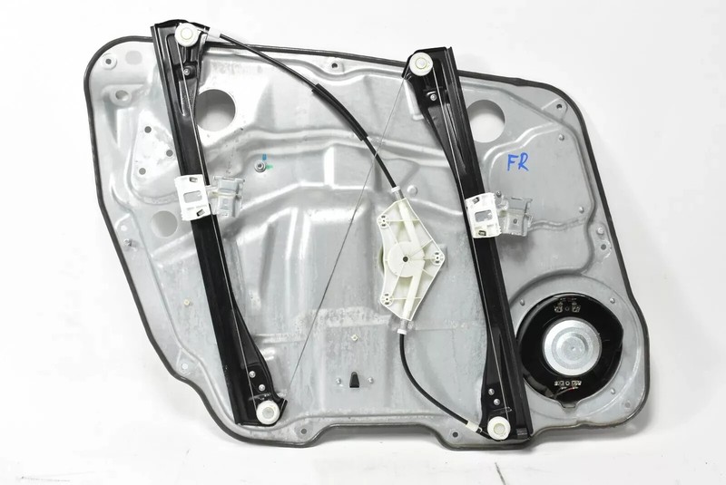 06-12 Mercedes W164 ML500 GL450 Front Right Passenger Window Regulator Panel OEM