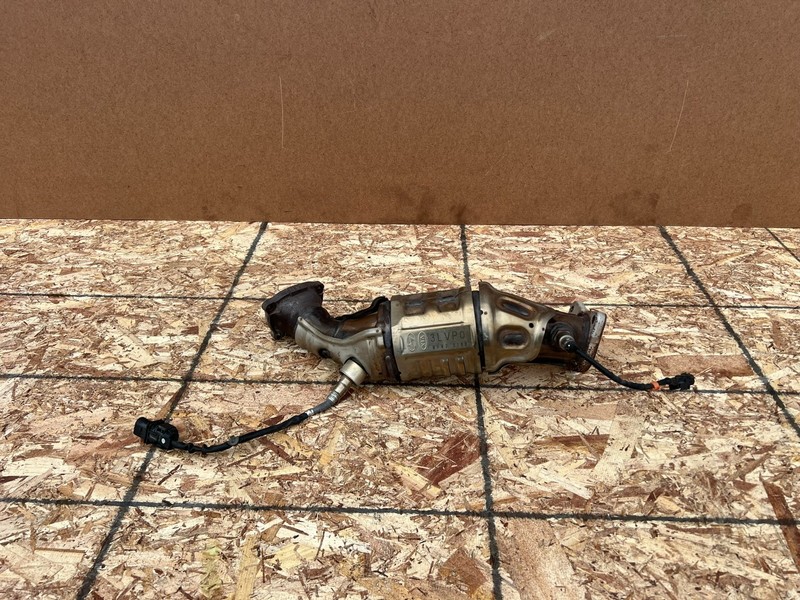 GENESIS G70 G80 G90 2017-2026 OEM LEFT DRIVER MANIFOLD MUFFLER EXHAUST PIPE 3.3T