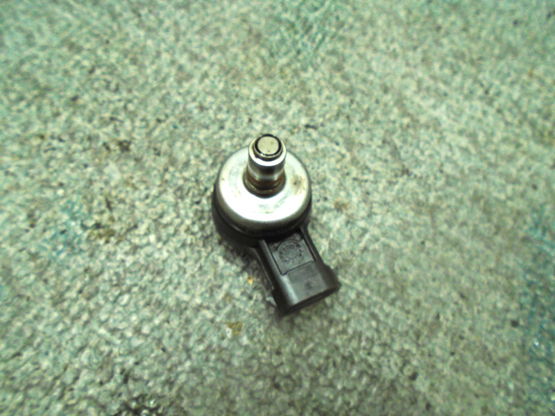 BLACK AIR INJECTOR 850065A5 MERCURY MARINER OPTIMAX OUTBOARD MOTOR #2