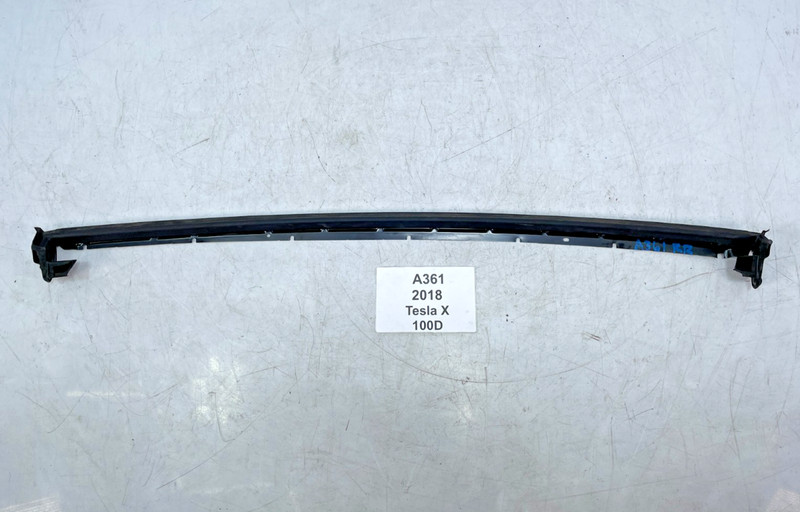 ✅ 2016-2020 OEM Tesla Model X Rear Right Passenger Side Falcon Door Rubber Seal