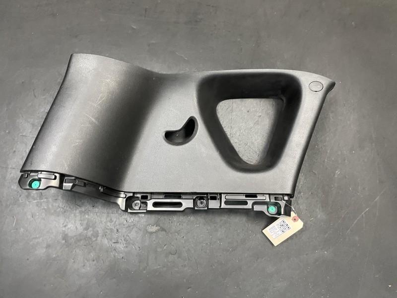 Rear Right C Pillar Trim Panel 2017 Kia Soul 85860-B2100 2014 2015 2016 - 2019