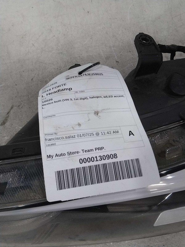 2018 KIA Forte Left Headlight Assembly Silver OEM 633112 90k Miles