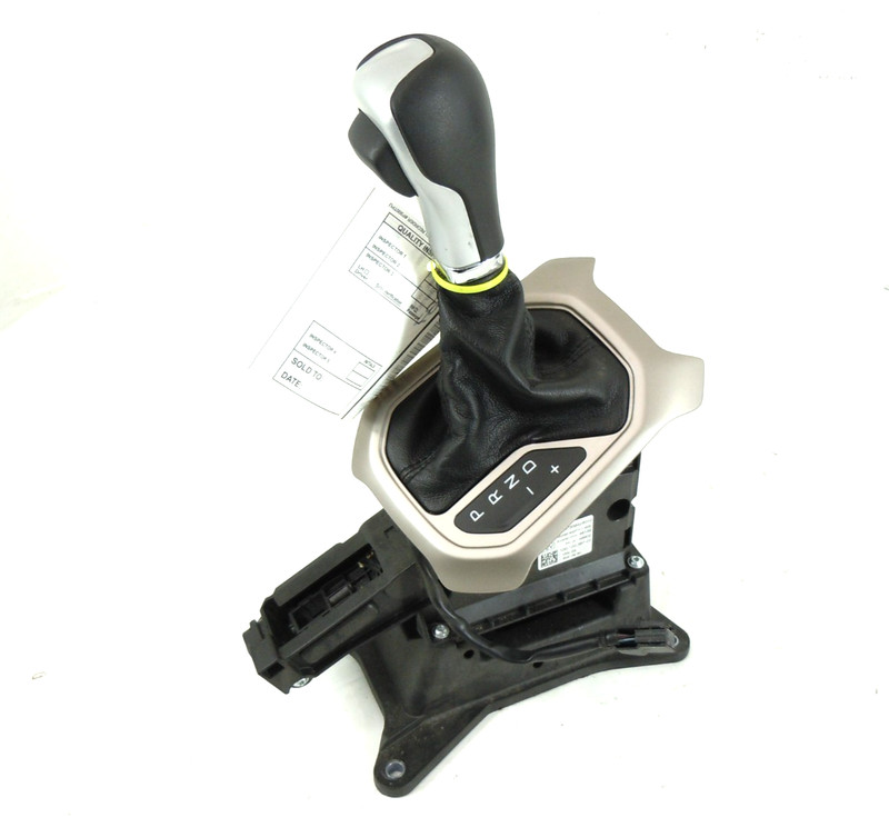 2016 16 Jeep Renegade Automatic Transmission Floor Shifter OEM