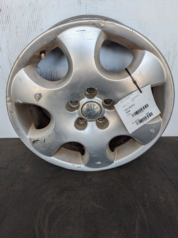 Wheel 16x6-1/2 Alloy 6 Spoke Exposed Lug Nuts Fits 02-05 BEETLE 1188347