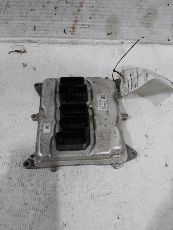 2016 BMW X5 Engine Control Module ECM 2.0L Used OEM 93000 Miles Black
