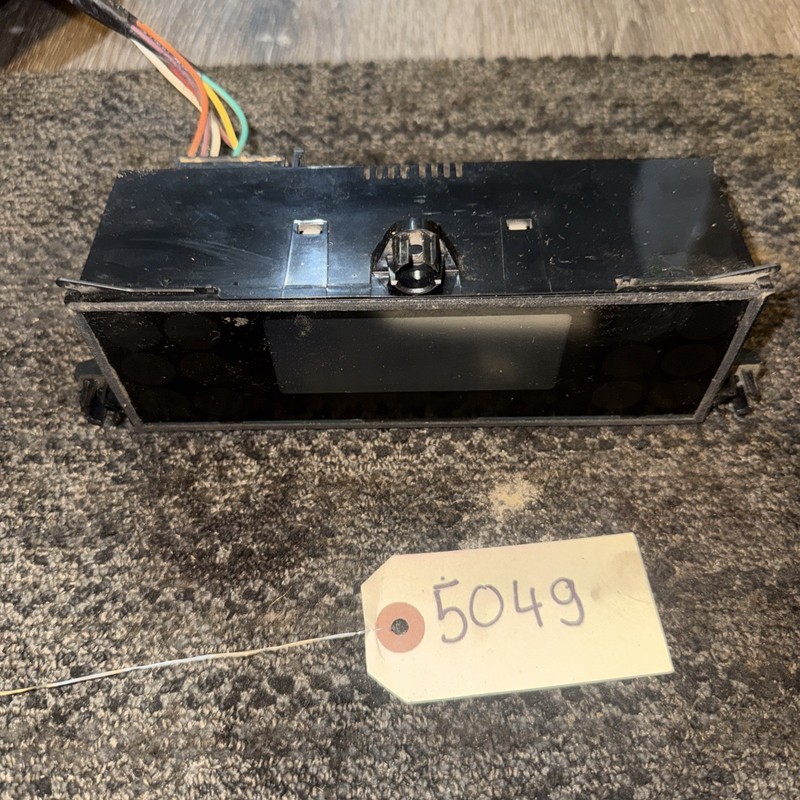 PETERBILT 587 DISPLAY INDICATOR - P/N: Q43-6033-301001