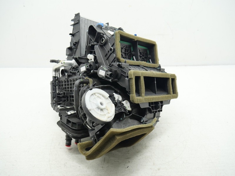 2016-2018 Ford Focus RS A/C Evaporator Housing Heater Core F1FZ-19B555-AJ