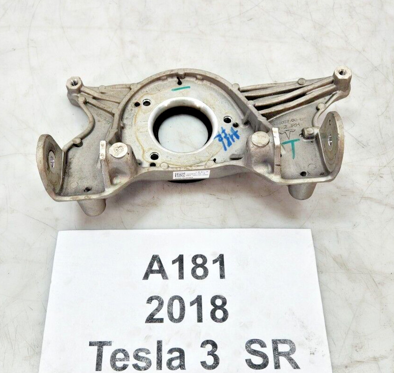 ✅ 17-23 OEM Tesla Model Y 3 RWD Front Right Passenger Strut Shock Mount Bracket
